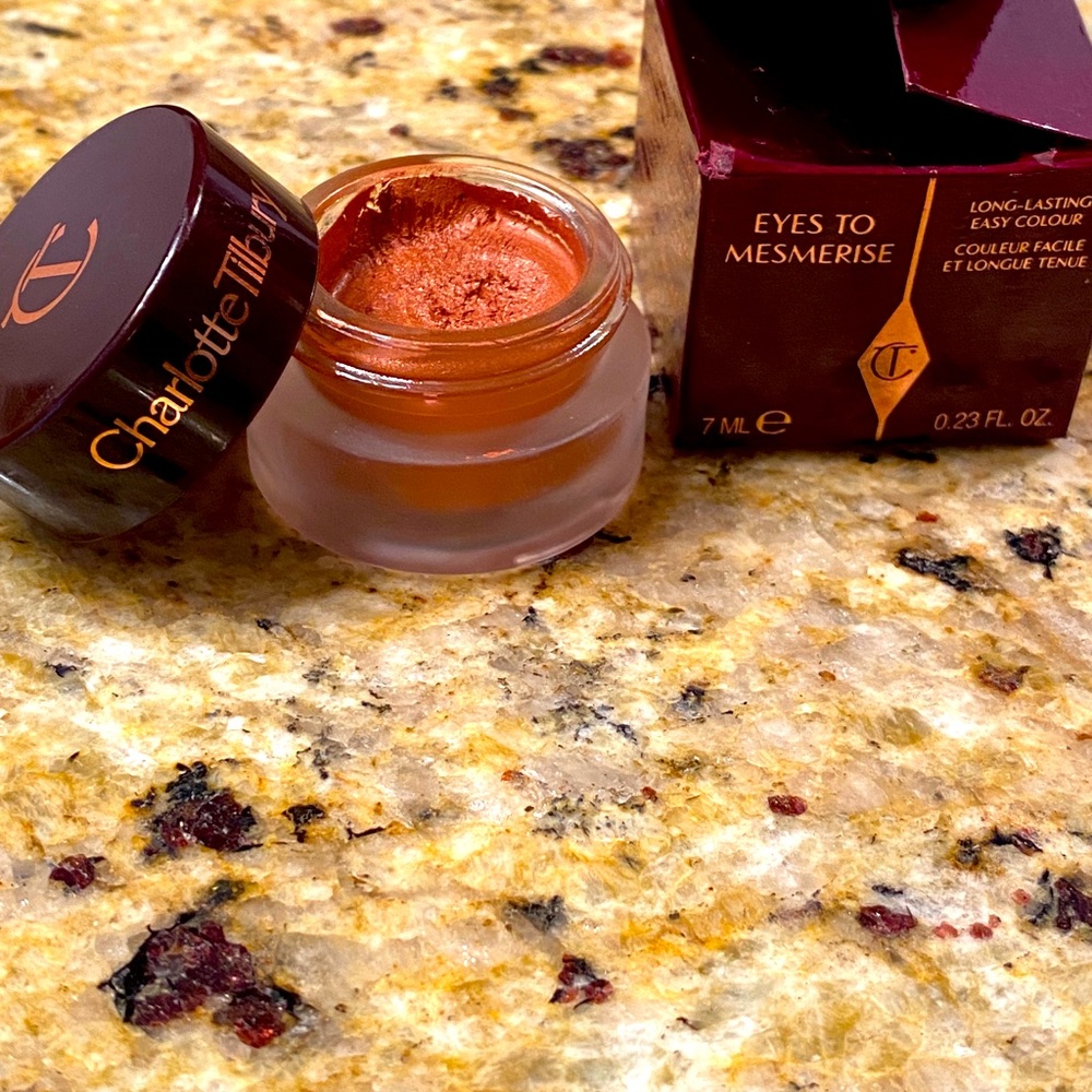Charlotte Tilbury Eyes to Mesmerize